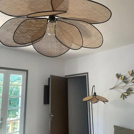 Detached House Between Sea And Mountain Holiday home Venzolasca