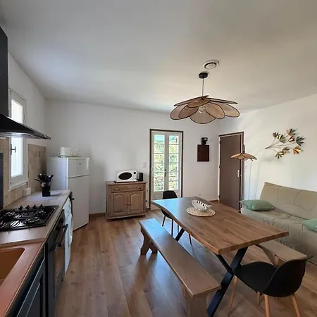 Detached House Between Sea And Mountain Holiday home Venzolasca
