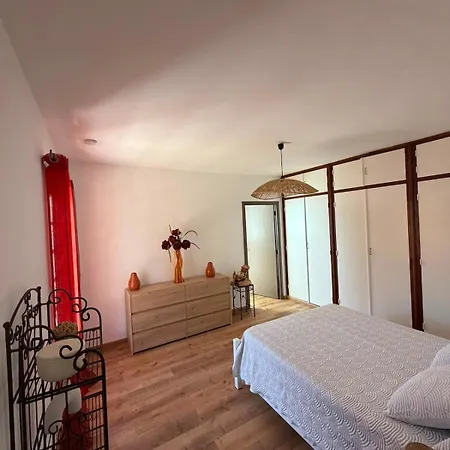 Detached House Between Sea And Mountain Holiday home Venzolasca